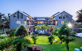 Sea Lavie Boutique Resort & Spa